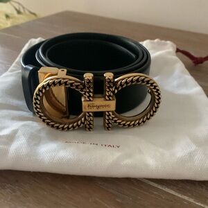 Woman’s Salvatore Ferragamo Belt
